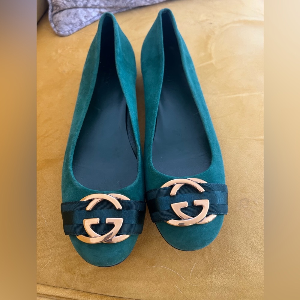Gucci Teal Suede Flats with Black Grosgrain and Gold GG Hardware